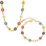 18K gold exquisite and noble daisy design necklace and bracelet set